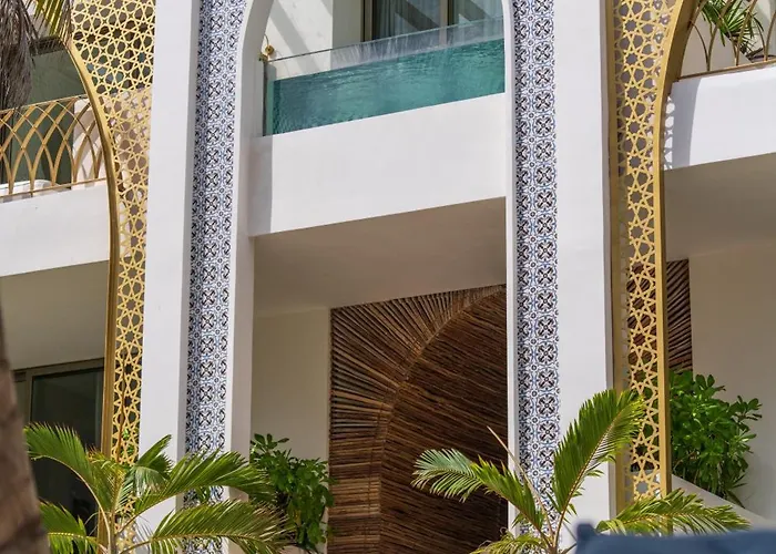 Sana Beachfront Boutique 5*