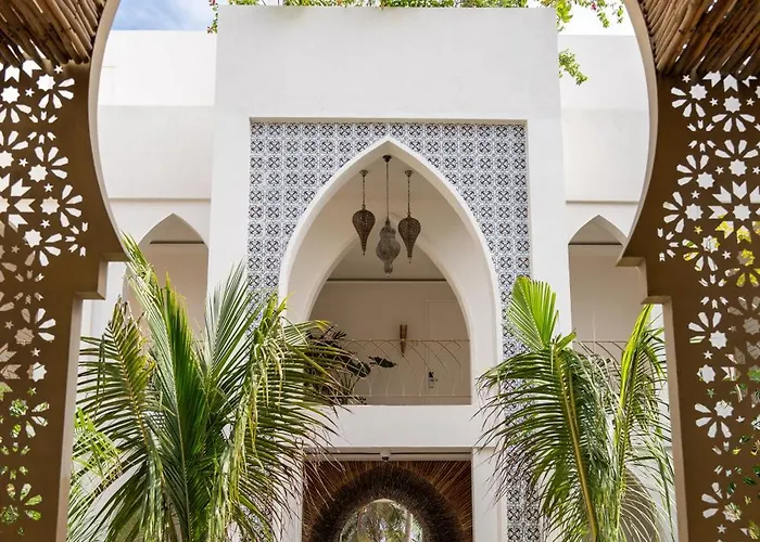Sana Beachfront Boutique Hotel
