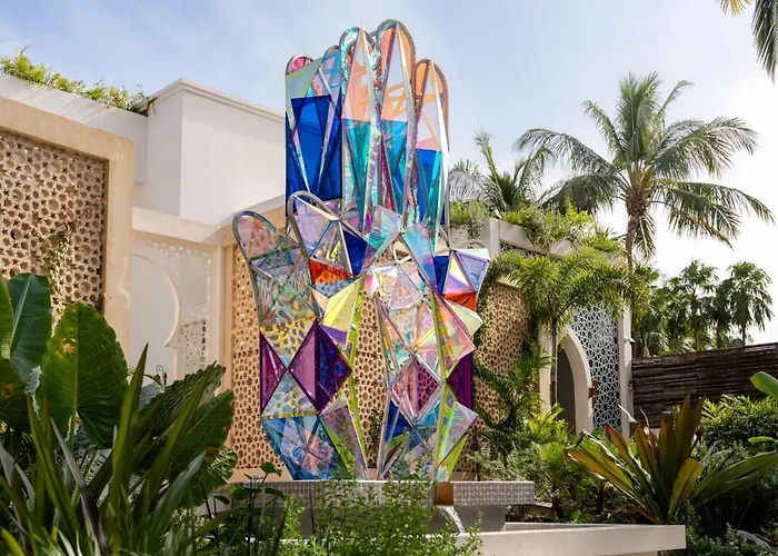 Hotel Sana Beachfront Boutique 5*