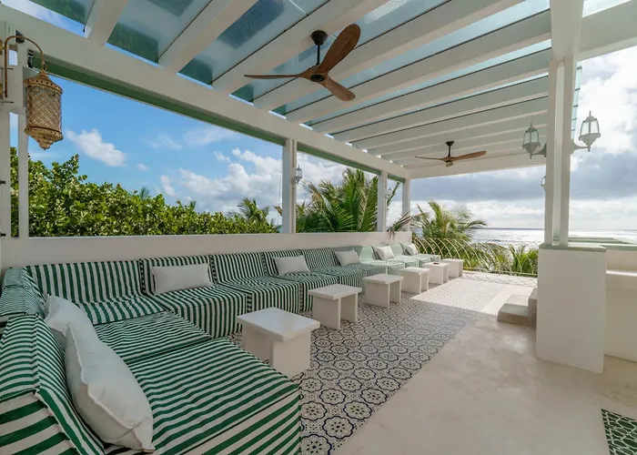 Hotel Sana Beachfront Boutique