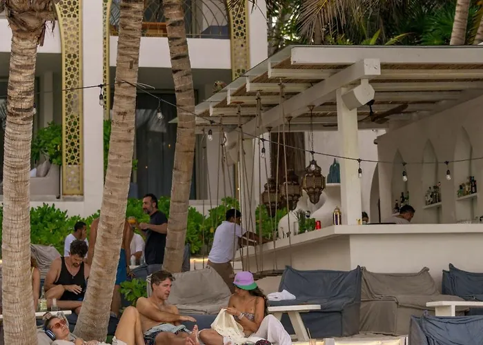 Hotel Sana Beachfront Boutique