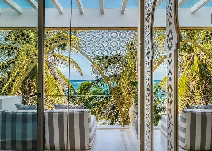 Hotel Sana Beachfront Boutique 5*