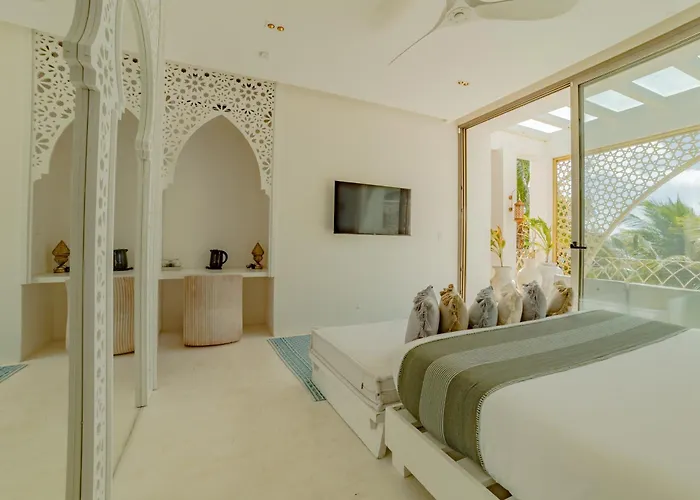 Sana Beachfront Boutique