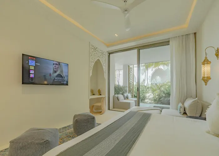 Sana Beachfront Boutique 5*